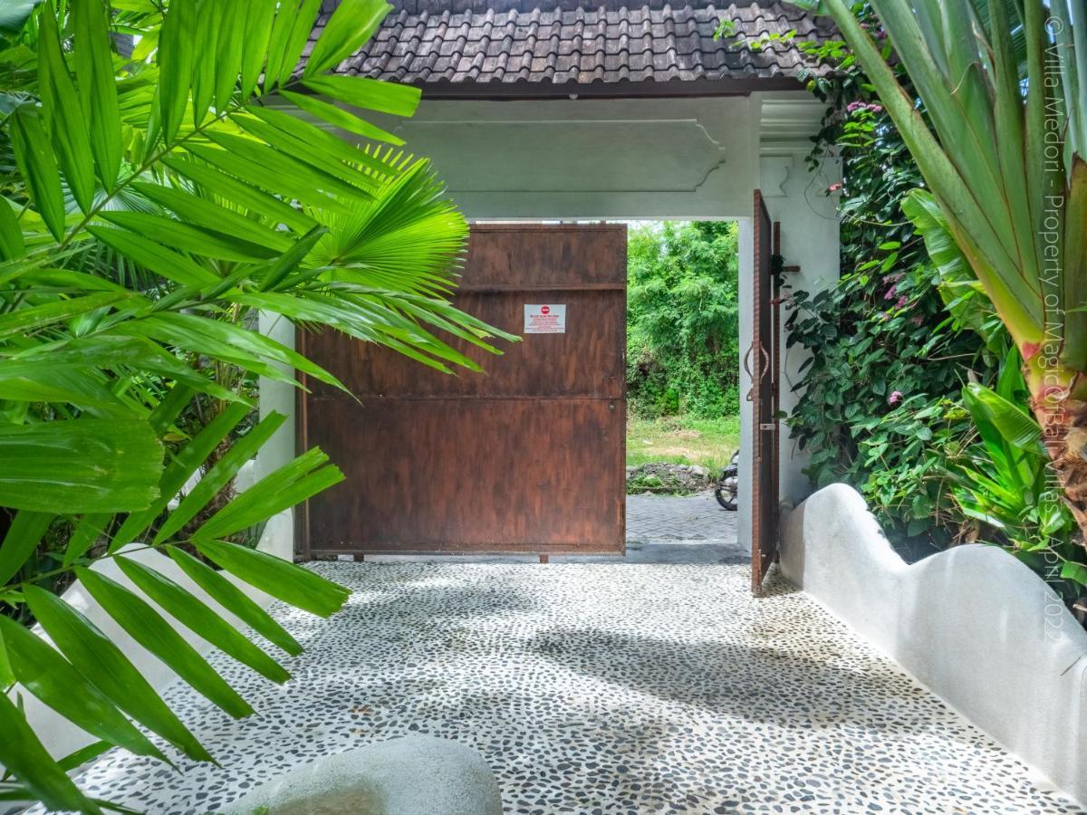 Villa Enjoy - Seminyak Center Exterior photo