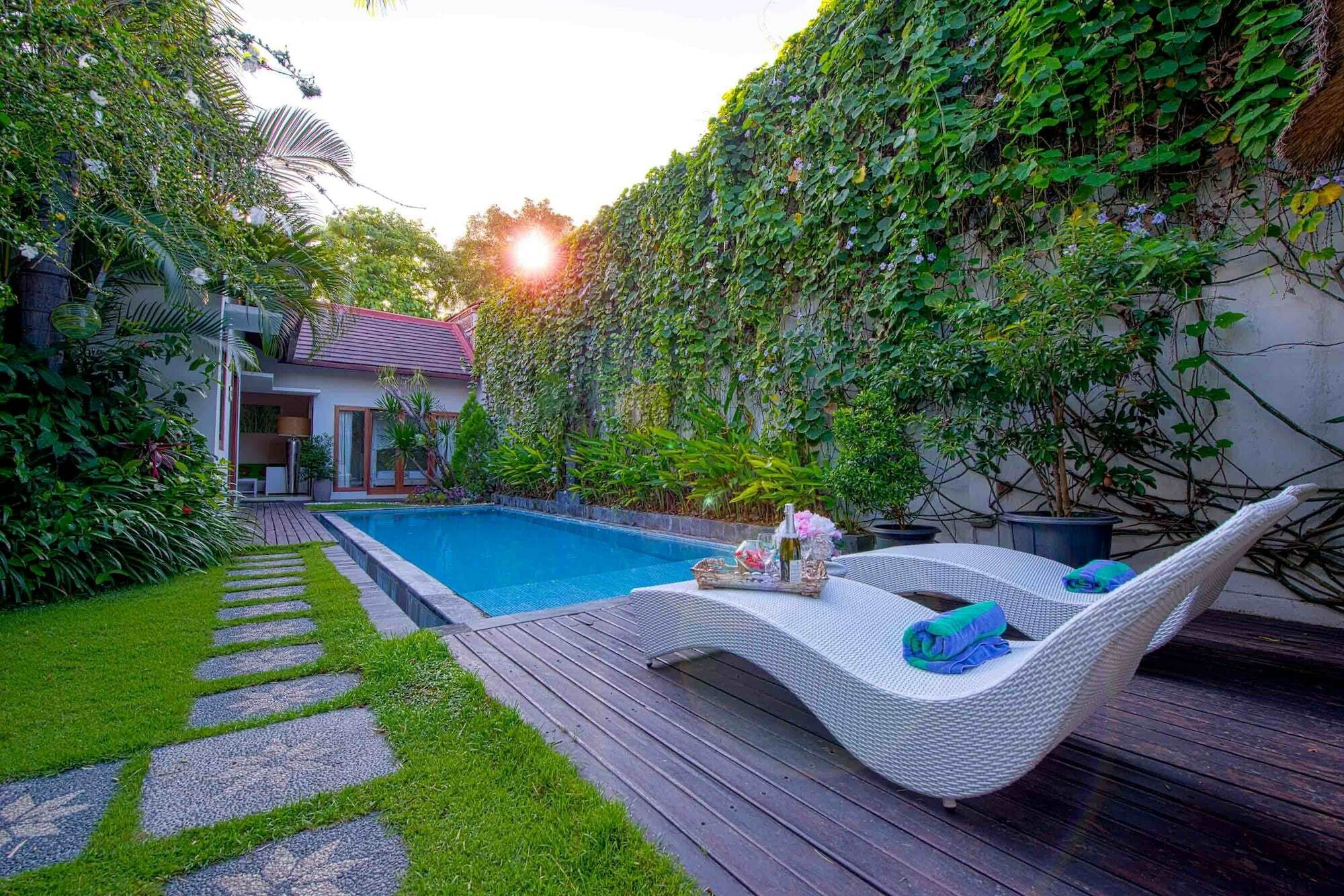 Villa Enjoy - Seminyak Center Exterior photo